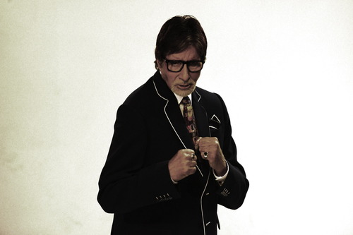 KBC hosts Priyanka Chopra in a special episode