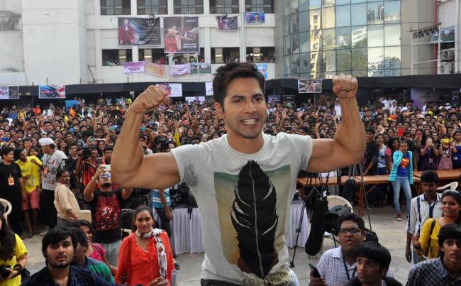 Varun Dhawan takes over Mithibai by Badlapur storm