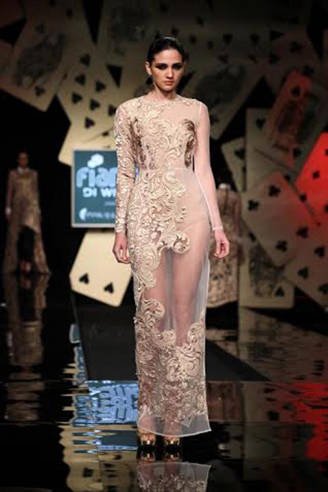 Wills Fashion Week: Pankaj & Nidhi