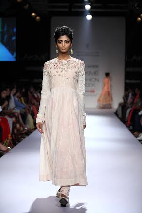 Soumitra Mondal showcases collection at LFW  