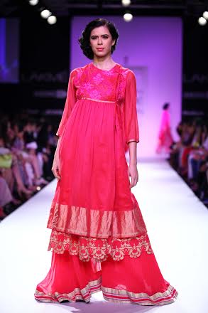 Krishna Mehta showcases collection at LFW