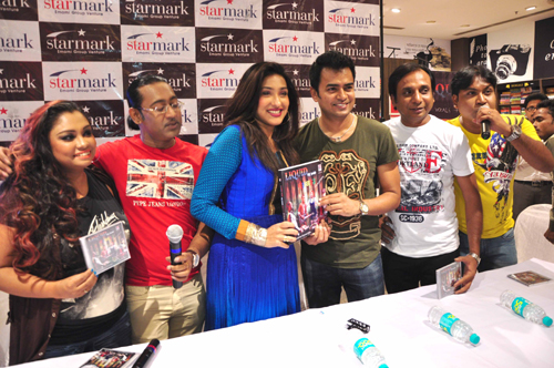 Rituparna, Debojit launch 'Panchforon'