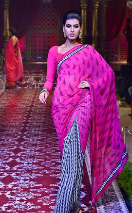 Prachi sizzles on the ramp