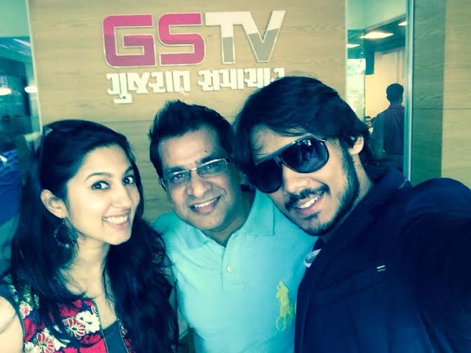 Harsh Vardhan Deo creates crowd frenzy during Jigariyaa promotions