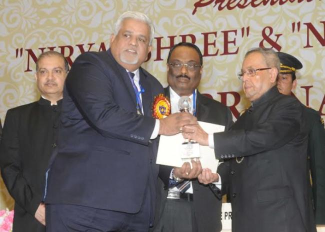 President presents Niryat Shree and NiryatBandhu Awards 