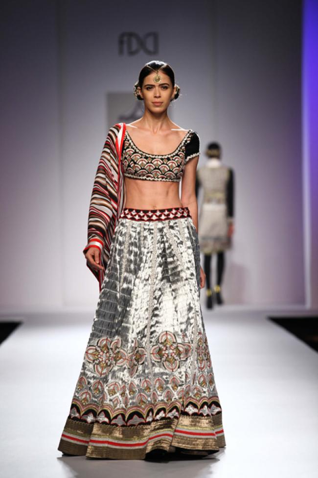 Wills Fashion Week: Pia Pauro