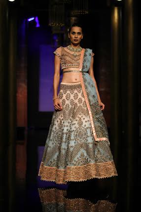 Shraddha Kapoor walks for JJ Valaya at IBFW