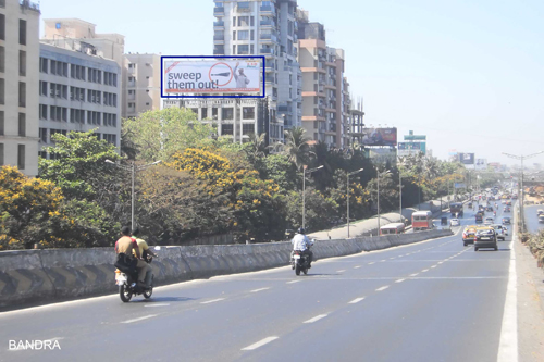 AAP rolls out outdoor campaign in Mumbai
