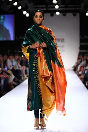 Designer Gaurang showcases collection at LFW