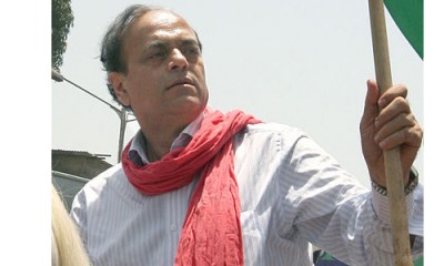 Not true Muslim if don't vote for Mulayam: Azmi