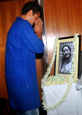Condolence meet for Sunetra Ghatak