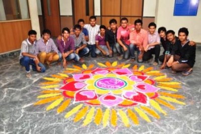 Vishwakarma Puja celebrated at Kolkata college