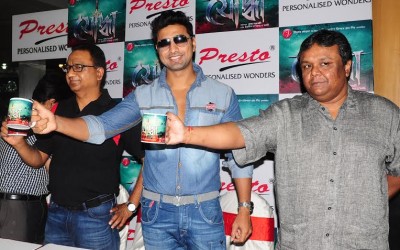 Dev launches  Presto-Yoddha merchandise 
