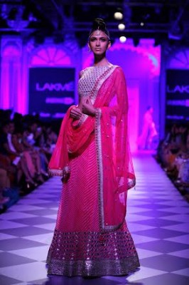 Anita Dongre showcases her collection at LFW