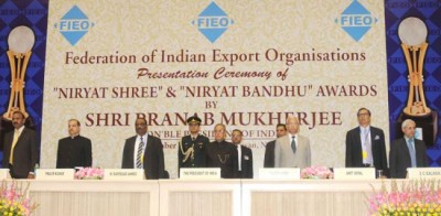 President presents Niryat Shree and NiryatBandhu Awards 