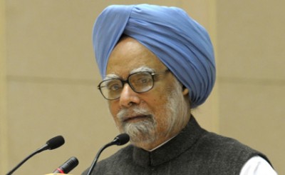 PM surrendered to Sonia: Sanjaya Baru  