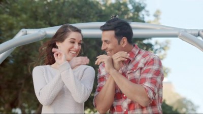 Akshay Kumar steals hearts with 'Meherbani'