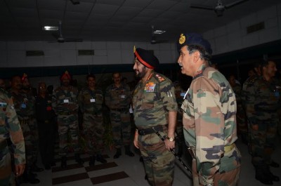 Gen. Bikram Singh visits HQ South Western Command