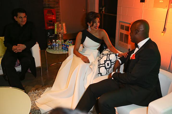 Priyanka glams up Toronto Film Festival