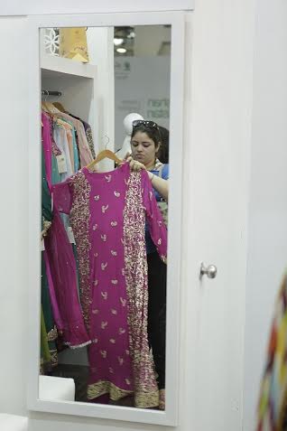 'Aalishan Pakistan' sees a frenzy of Indian buyers on the weekend