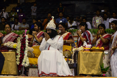 Sri Sri Ravi Shankar visits Kolkata