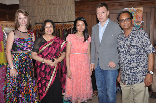 Designer Rajlakshmi hosts fashion evening in Kolkata