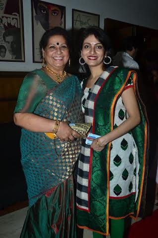 'Gogoler Kirti' premiers in Kolkata