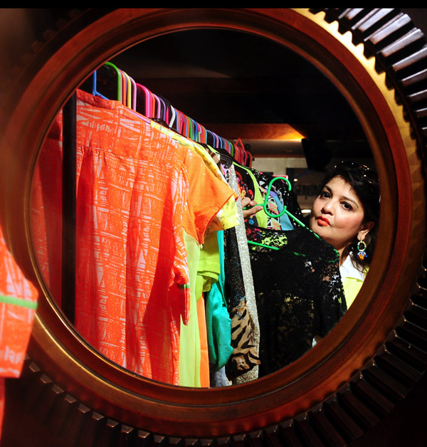 Pallavi graces launch of  Meenabazaar Classics 