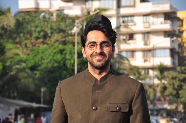 Team Hawaizaada recreates history in Mumbai beach