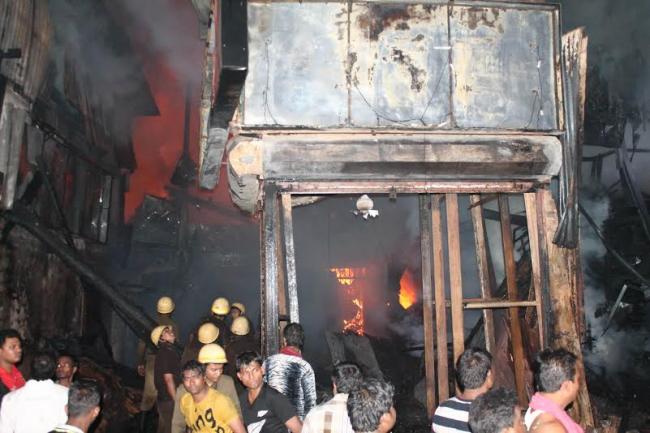 Fire in Kolkata's plywood godown 
