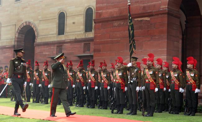 Commander - in - Chief of Russian Land Forces visits India
