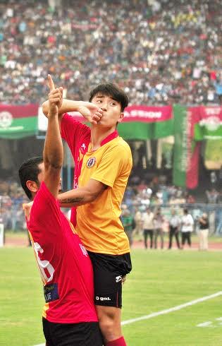 East Bengal beat Mohun Bagan to win CFL