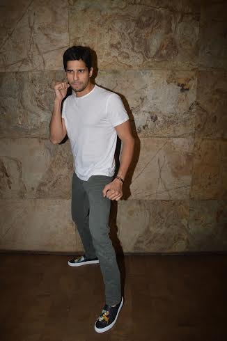 Sidharth Malhotra hosts special screening of Brothers