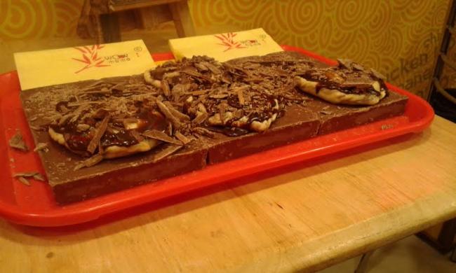 Wow! serves heart shaped chocolate momo this Valentine