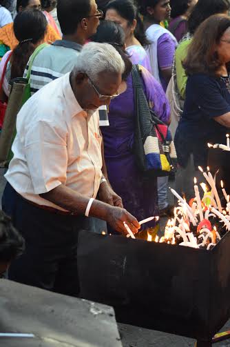 Kolkata shows solidarity with nun