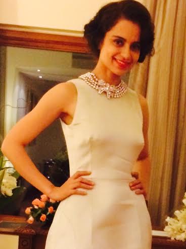 Kangana celebrates b'day at 'Tanu Weds Manu Returns poster launch