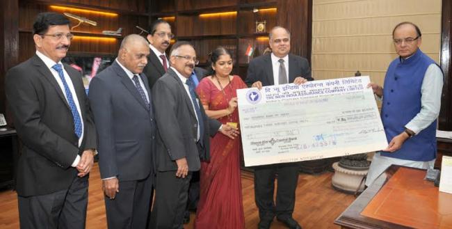 Former Nepal PM Pushpa Kamal Dahal calls on PM Narendra Modi