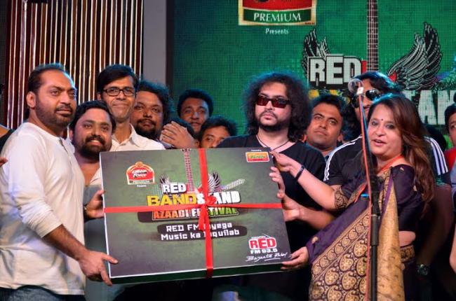 RED BANDSTAND Azaadi Festival concludes with rocking performances