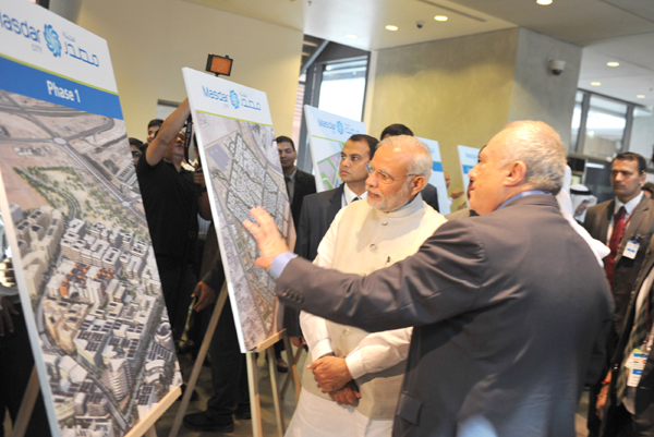 Narendra Modi takes a tour of Masdar City