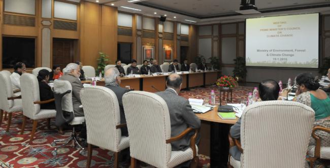 PM chairs meeting of the Council on climate change 
