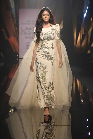 Ayush present grand fashion extravaganza to open LakmÃ© Fashion Week Winter/Festive 2015