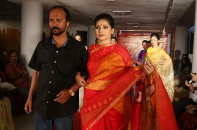 Designer Utpal Ghosh hosts exhibition on Textile Art & Weaving Abstraction