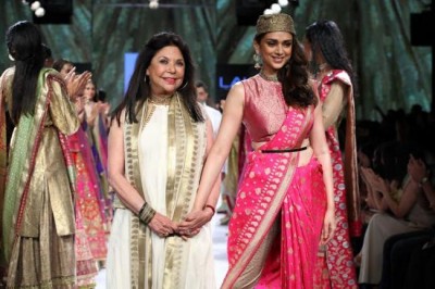 Ritu Kumar's collection showcased in LFW