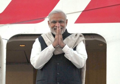 Narendra Modi leaves for UK, hopes to bring investment to India