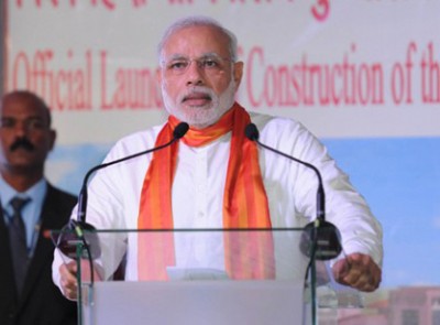 Modi offers prayers at Sri Maha Bodhi tree