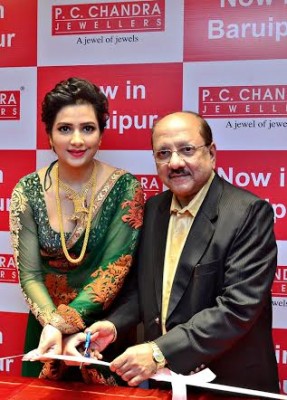 PC Chandra Jewellers opens new showroom in Baruipur before Dhanteras