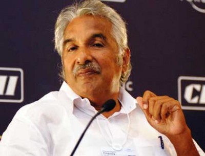 Kerala House raid:  Oommen Chandy writes to PM
