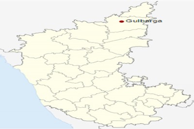 Two killed as Duranto  Express derails in Karnataka