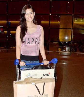 Kriti believes in fuss-free travelling