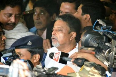 Mukul Roy faces CBI, says he will cooperate 